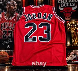 Michael Jordan Signed Jersey with COA Cert 988123