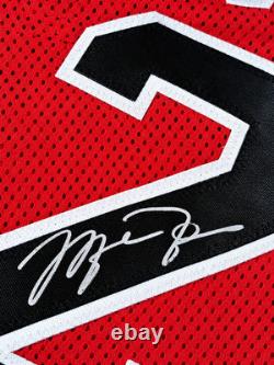 Michael Jordan Signed Jersey with COA Cert 988123 Michael Jordan Signed Jersey with COA Cert 988123