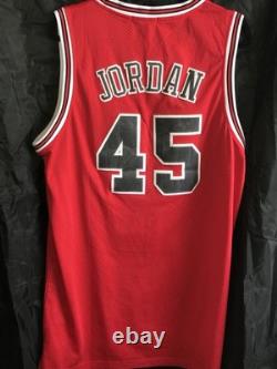 Mitchell & Ness? Michael Jordan? #45 Bulls 1994-95 Comeback Jersey Men's XL
