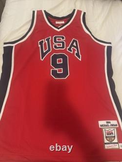 Mitchell & Ness Michael Jordan Red Team USA 1984 Authentic Jersey Size L (NEW)