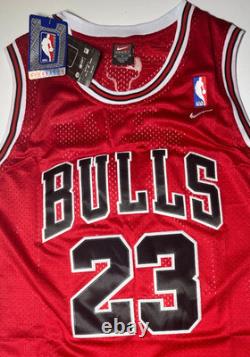 NEW Michael Jordan #23 Chicago Bulls 2009 Nike Swingman Throwback Jersey NBA MED