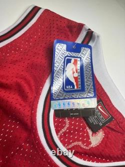 NEW Michael Jordan #23 Chicago Bulls 2009 Nike Swingman Throwback Jersey NBA MED