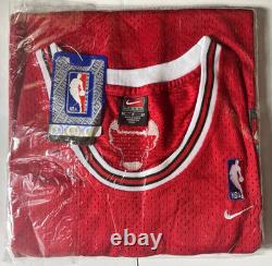 NEW Michael Jordan #23 Chicago Bulls 2009 Nike Swingman Throwback Jersey NBA MED