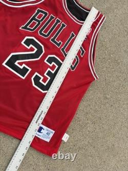 NWT Chicago Bulls Michael Jordan Size 40 Reversible Champion Jersey Medium M
