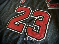 Nike Authentic Jordan Chicago Bulls Pinstriped/rookie Jerseys Sz 56 Flight 8403