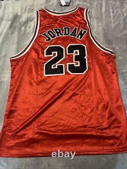 Nike Authentic Michael Jordan Chicago Bulls 23 Jersey Red XXL Flight 8403