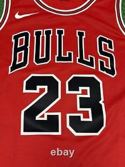 Nike Chicago Bulls Michael Jordan Swingman Jersey Size XL Red NBA Basketball