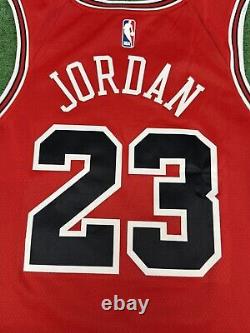 Nike Chicago Bulls Michael Jordan Swingman Jersey Size XL Red NBA Basketball