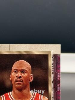 SkyBox Metal Universe 1997-98 Michael Jordan #23 Chicago Bulls Pretty Clean