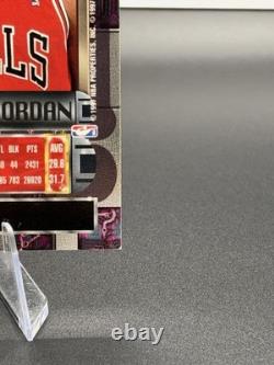 SkyBox Metal Universe 1997-98 Michael Jordan #23 Chicago Bulls Pretty Clean