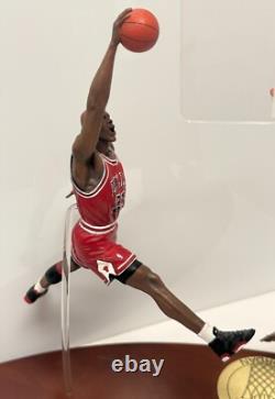 The Danbury Mint 3 Figure Michael Jordan Lifetime of Achievement