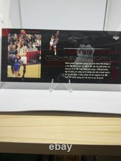 Upper Deck Michael Jordan 60 Card NBA Finals Career Set Commemorative Box 1999