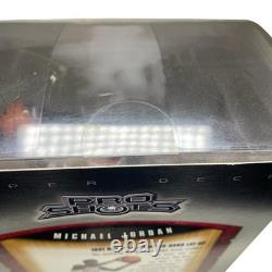 Upper Deck Pro Shots Michael Jordan 1991 NBA FINALS Champion 2009 Action Figure