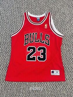 VTG 90s Champion Authentic Chicago Bulls Michael Jordan 23 Jersey 44 L Gold Logo