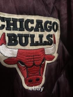 Vintage 90s Chicago Bulls Quilted Long Bench Coat Jacket Parka XL Michael Jordan
