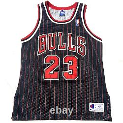 Vintage Authentic Chicago Bulls Michael Jordan Champion Jersey 44 Pinstripe Sewn