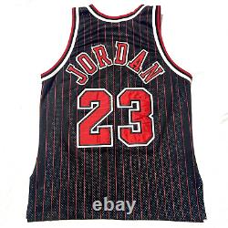 Vintage Authentic Chicago Bulls Michael Jordan Champion Jersey 44 Pinstripe Sewn