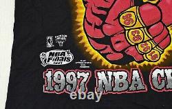 Vintage NWT Original 1997 Chicago Bulls Championship T-Shirt Jordan Size XL NBA