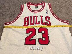 Vintage Nike Authentic Chicago Bulls Michael Jordan 1997-98 Pro Cut Jersey