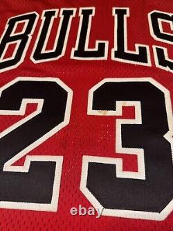 Vintage Nike Authentic Chicago Bulls Michael Jordan NBA Red Jersey RARE SZ XXL