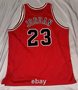 Vintage Nike Authentic Chicago Bulls Michael Jordan NBA Red Jersey RARE SZ XXL