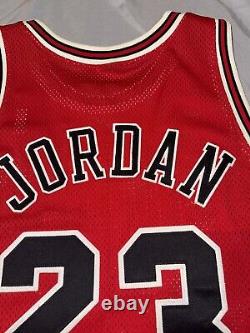 Vintage Nike Authentic Chicago Bulls Michael Jordan NBA Red Jersey RARE SZ XXL