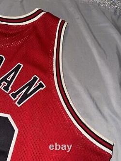 Vintage Nike Authentic Chicago Bulls Michael Jordan NBA Red Jersey RARE SZ XXL