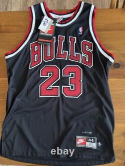Vintage Nike Michael Jordan Chicago black Jersey Authentic Original Tags Sz 44