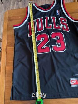 Vintage Nike Michael Jordan Chicago black Jersey Authentic Original Tags Sz 44